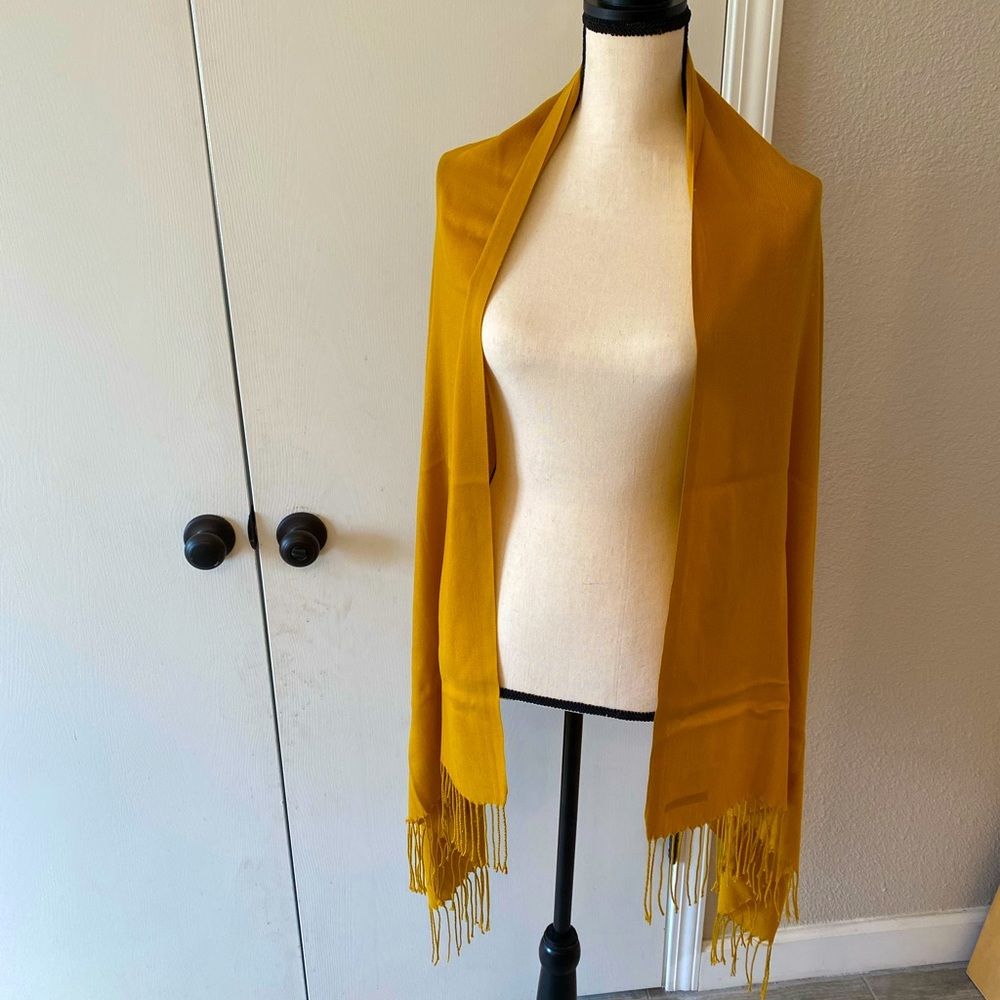 Scarf/wrap